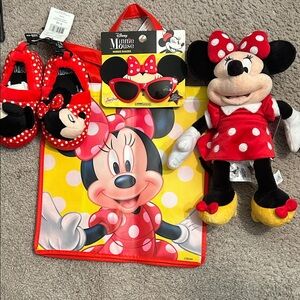 Minnie Mouse Red Polka Dot Gift Set